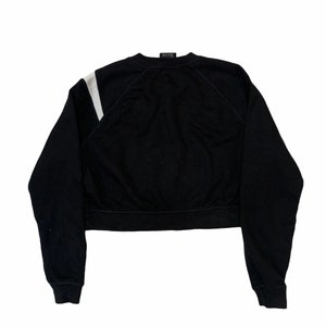 Nike Swoosh-tröja Crop Top Damtröja Liten Storlek Tröja Stor Logotyp Sport Dam bild 2