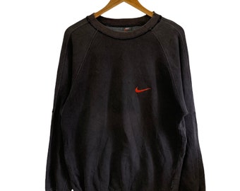 vintage nike x training sweatshirt small logo nicely faded sweatshirt