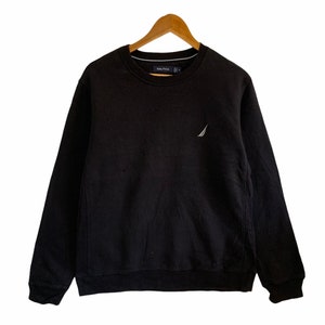 vintage nautica sweatshirt small logo jumper pullover medium size embroidery logo 90s fashion black sweatshirt