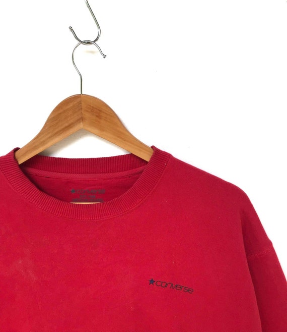 red converse sweatshirt