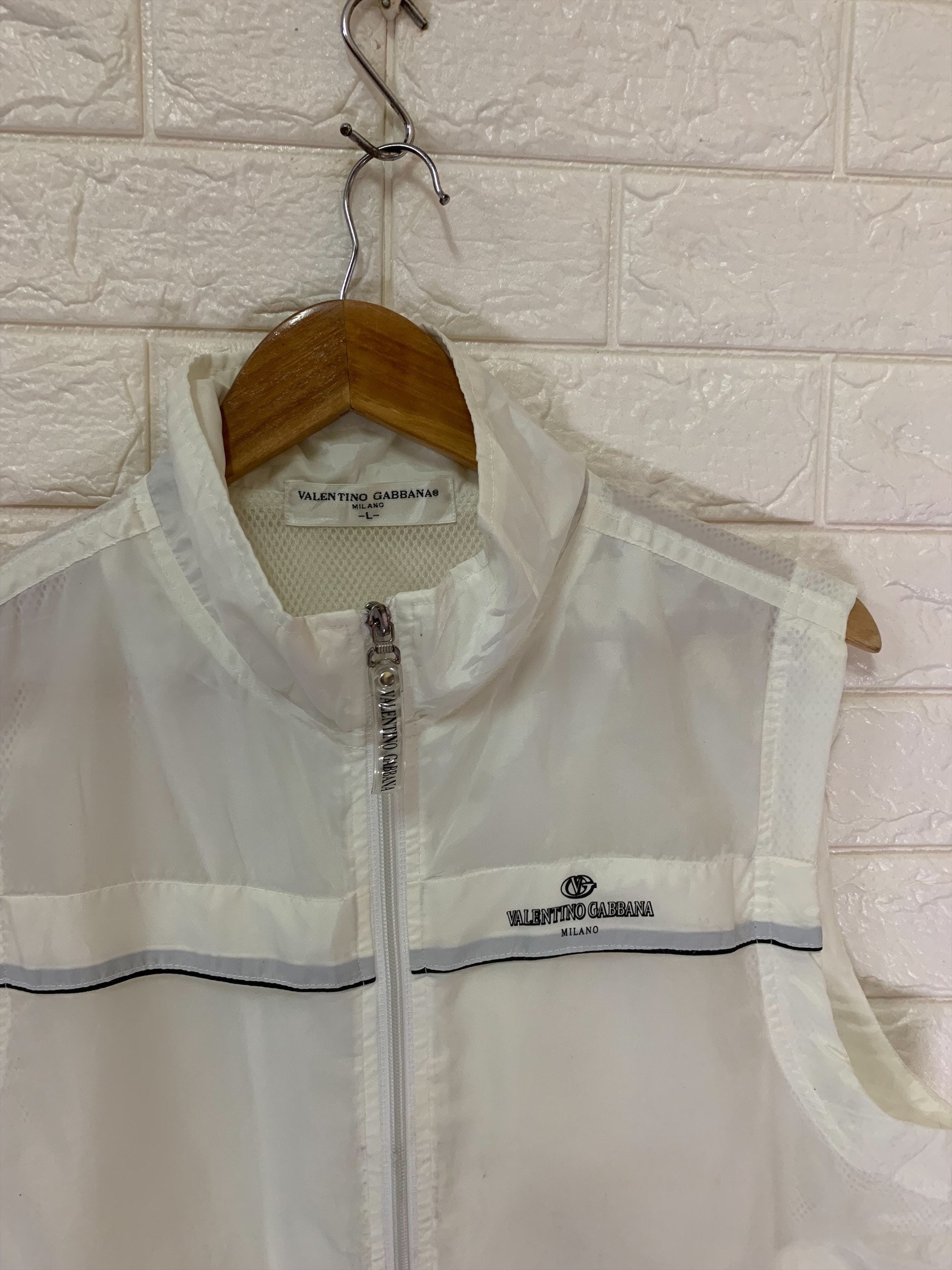 Vintage Valentino Gabbana Vest Polyster Big Logo Italian Vintage Valentino Gabbana Vest Polyster Big Logo Italian