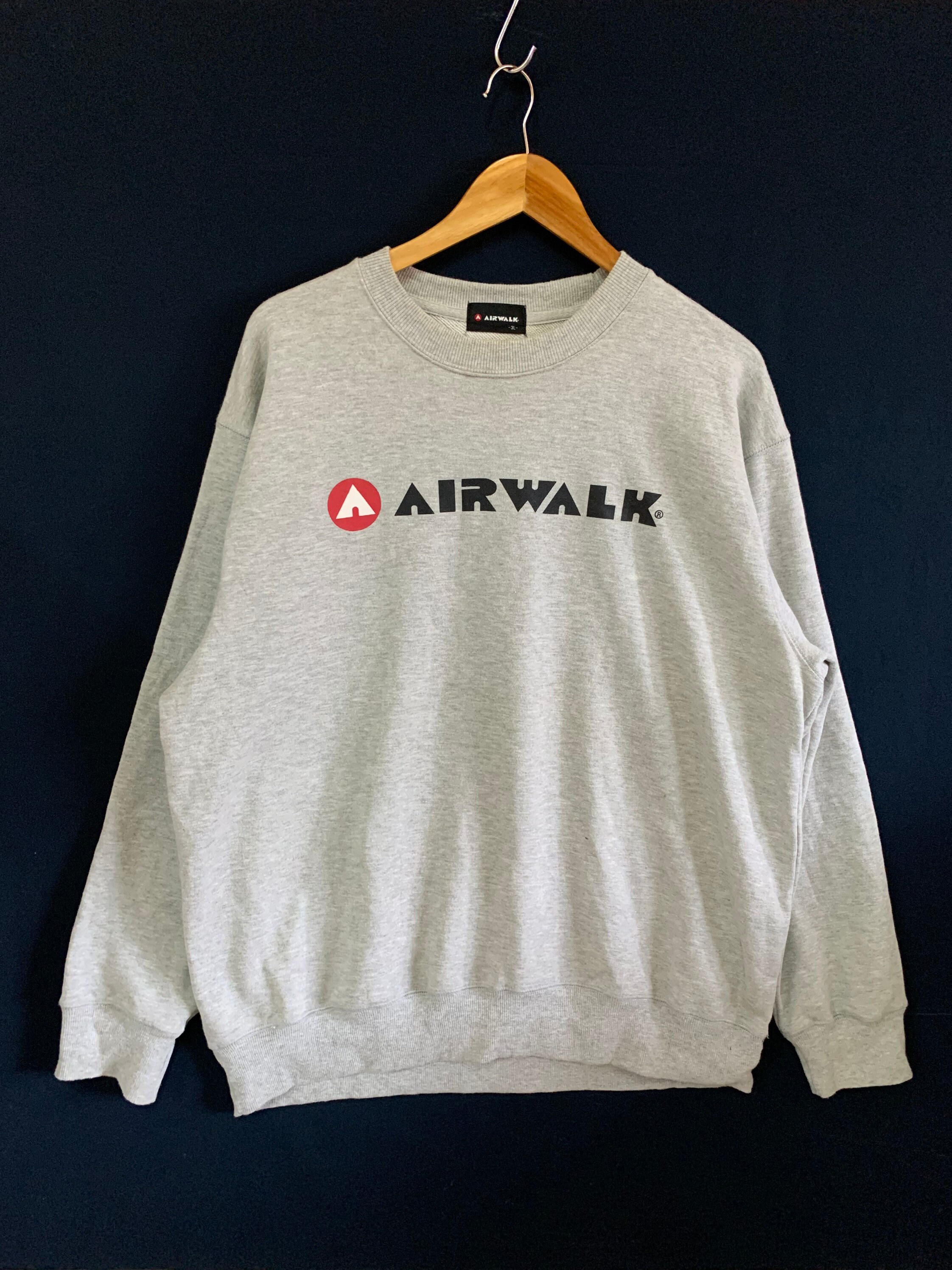 Vintage 90s Airwalk Sweatshirt Jumper Pullover Big Logo Hip Vintage 90s Airwalk Sweatshirt Jumper Pullover Big Logo Hip