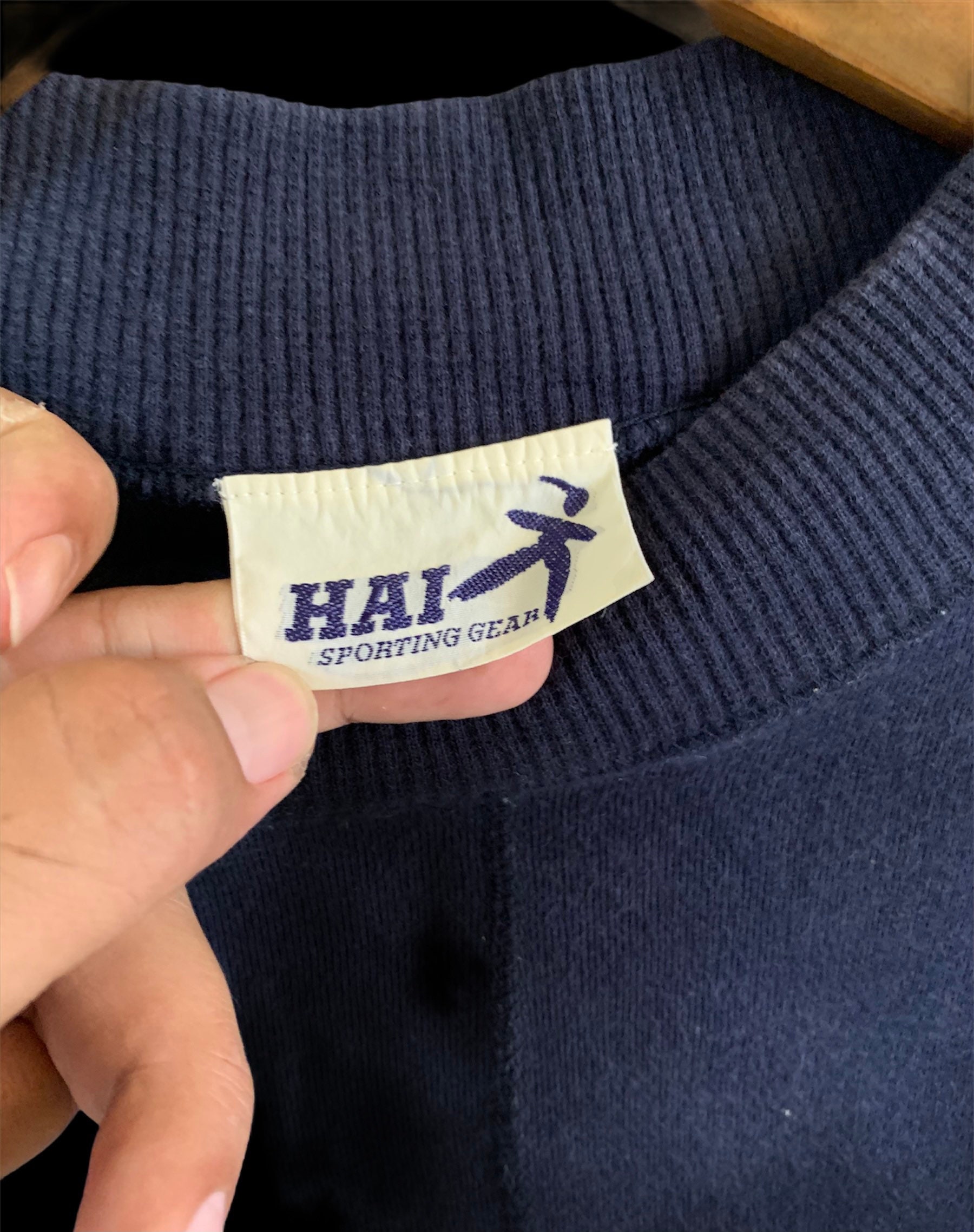 Vintage 90s Hai Sporting Gear Sweatshirt Plain Sweatshirt