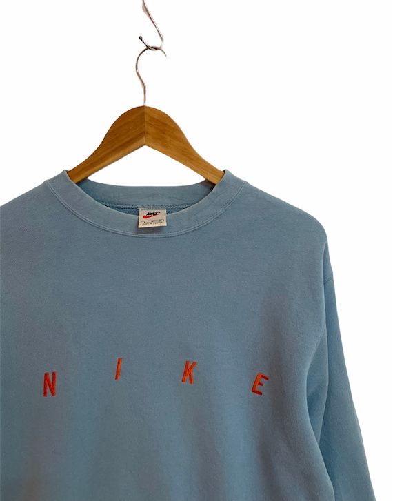 vintage 90s nike sweatshirt spellout logo 90s outf