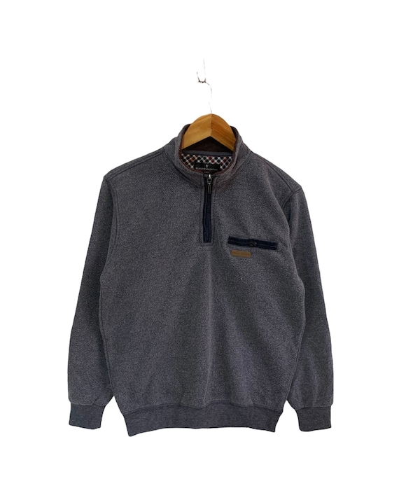 Valentino, vintage claudio valentino sweatshirt small logo jumper pullover half zipper sweatshirt medium size