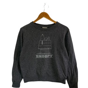 vintage snoopy peanuts sweatshirt big logo jumper pullover cartoon sweatshirt