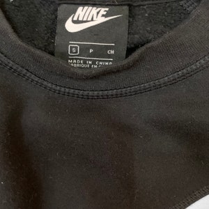 Nike Swoosh-tröja Crop Top Damtröja Liten Storlek Tröja Stor Logotyp Sport Dam bild 3