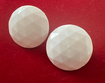 White screw back earrings