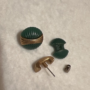 Gold earrings