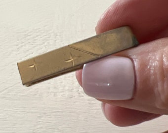 Vintage mens gold tie clip