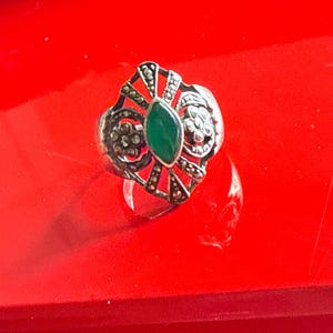 Sterling Silver ring size 7