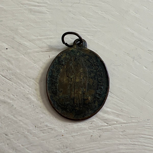 Vintage prayer pendant