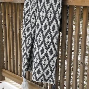 The Forgotten Argyle Throw *** Tapestry Crochet PDF Pattern Only ***