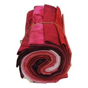 Hoffman Handpainted Watercolor Batiks - Perfectly Pink Fat Quarter 12pc/bundle - By Hoffman Fabrics - Sold By The Bundle - Ships Today