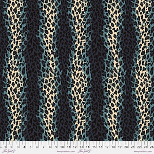 Vivacious LAWNS: Spotted in Purr Vivacious LAWNS: Spotted in Purr