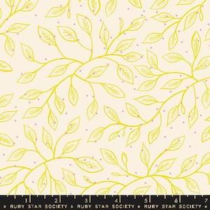 Glow Garden - Vite naturale - Di Sarah Watts per Ruby Star Society - Venduto a metro continuo - Disponibile in magazzino. Spedizione oggi stesso.