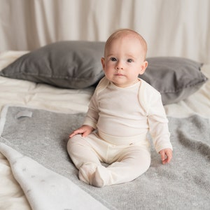 Gray Merino Wool Baby Blanket Pure Merino Baby Blanket Baby Gift Blanket Natural Knitted Blanket Luxury Baby Wrap Blanket image 3