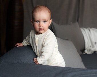 Tuta in lana merino morbida - Tuta merino naturale - Romper per bambini in merino biologico - Body in lana sottile - Unisex in lana lavorata a maglia