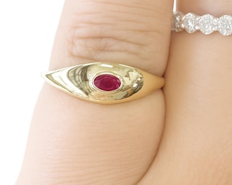 Gold Rubin Ring, Evil Eye Schmuck, Unisex Solitaire Center Stone Ring, 10K oder 14K Solid Gold
