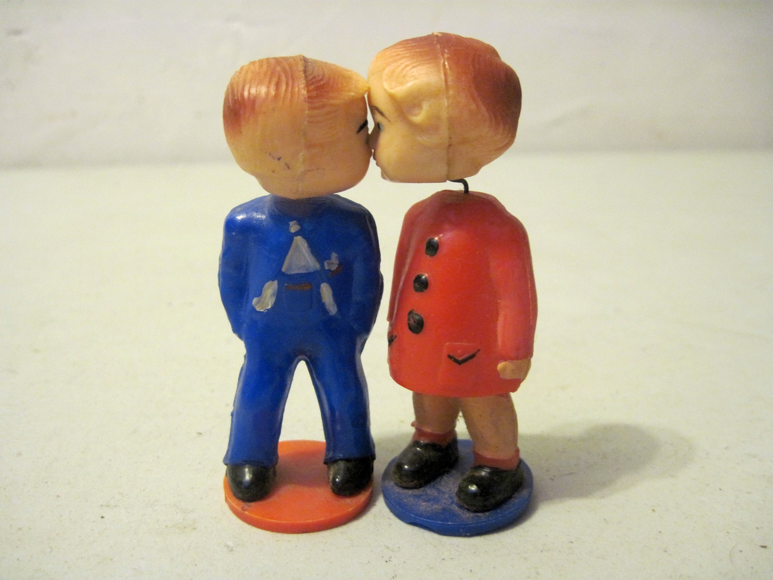 Vintage plastic toy figures kissing kids bobble head dolls Etsy