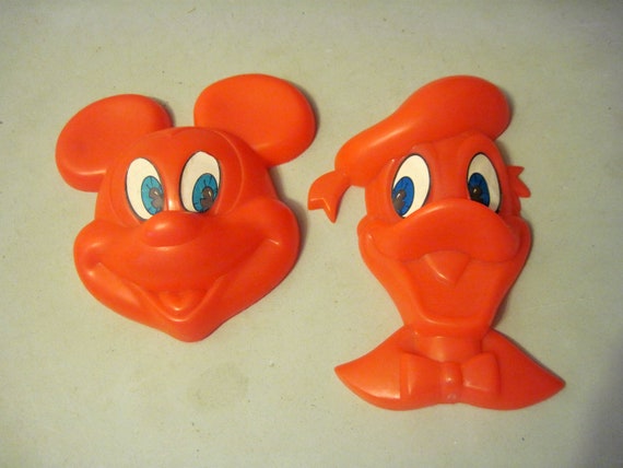 mickey mouse sand toys