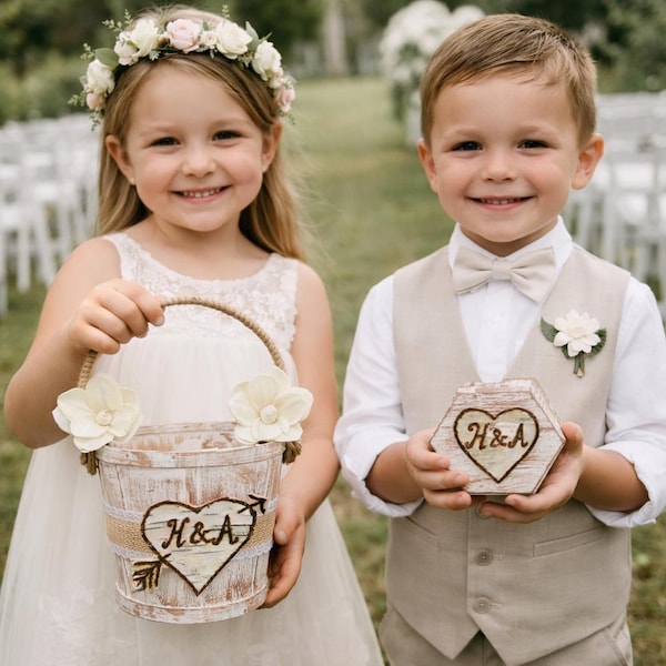 Flower girl basket - Rustic wedding decor - Flower girl basket rustic - Flower girl basket personalized - Rustic wedding