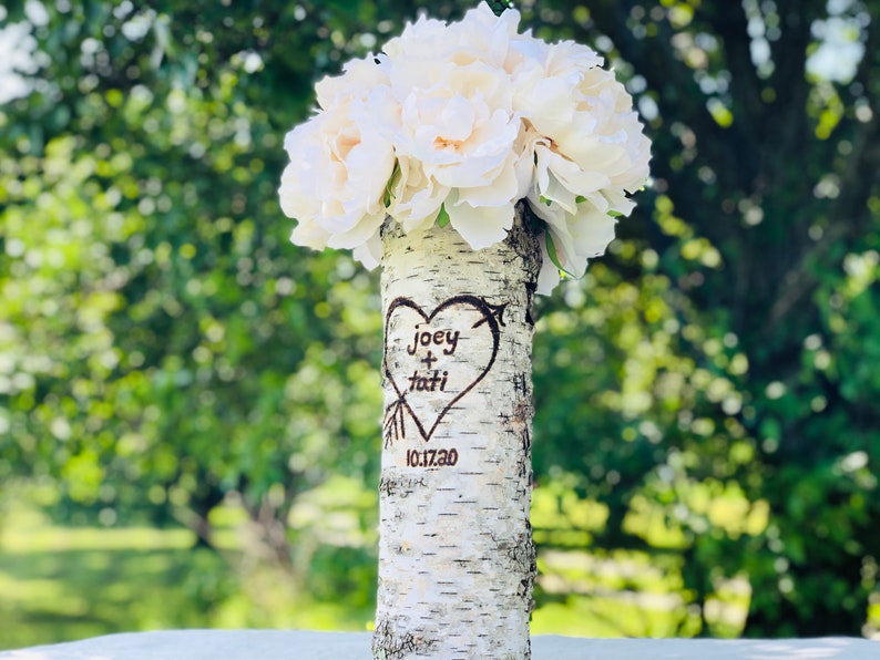 Wood flower vase, Engagement gifts for couple unique, Hiking hiker outdoorsy gift, Newlywed gift, Engaged gift unique, Personalized vase 14 inch(4 diameter