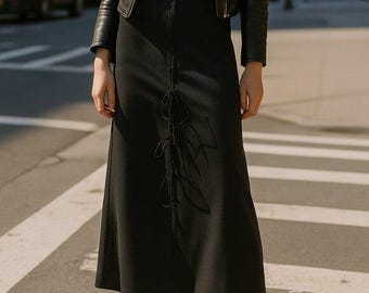 Illig Black Maxi Skirt XS – Lace-Up Side Detail, Long Evening Skirt
