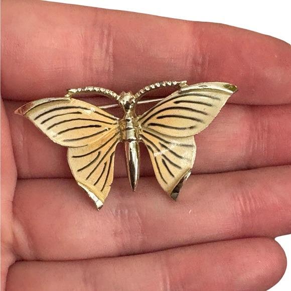 Vintage Gold-tone Butterfly Brooch — Cream Enamel Wings W  display picture 2
