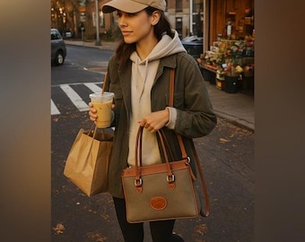 Vintage Dooney & Bourke AWL Taupe Pebbled Leather Shopper/Satchel