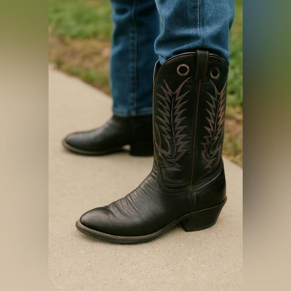 Vintage Nocona Western Boot Men\'s 7.5 Black Leather Cowboy Equestrian Rodeo Vintage Nocona Cowboy Boots: Black Leather Western Stitch  main image 4