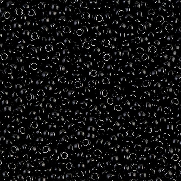 11-401 Opaque Black - 11/0 Miyuki Round Seed Beads