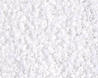 DB0200 Delica 11/0 Opaque Chalk White - Miyuki Seed Beads (DB-200)