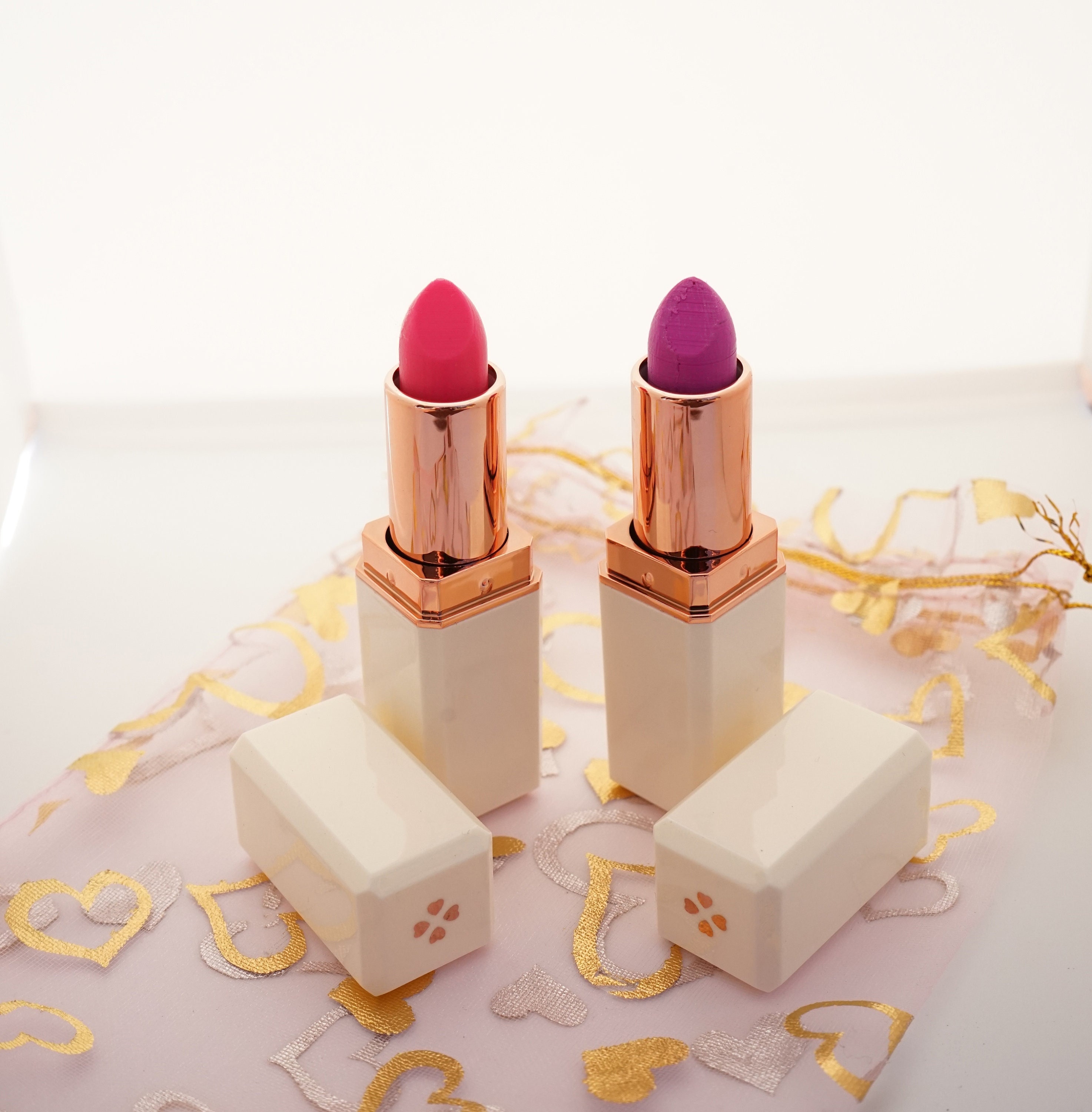 Toy lipstick hotsell for toddlers