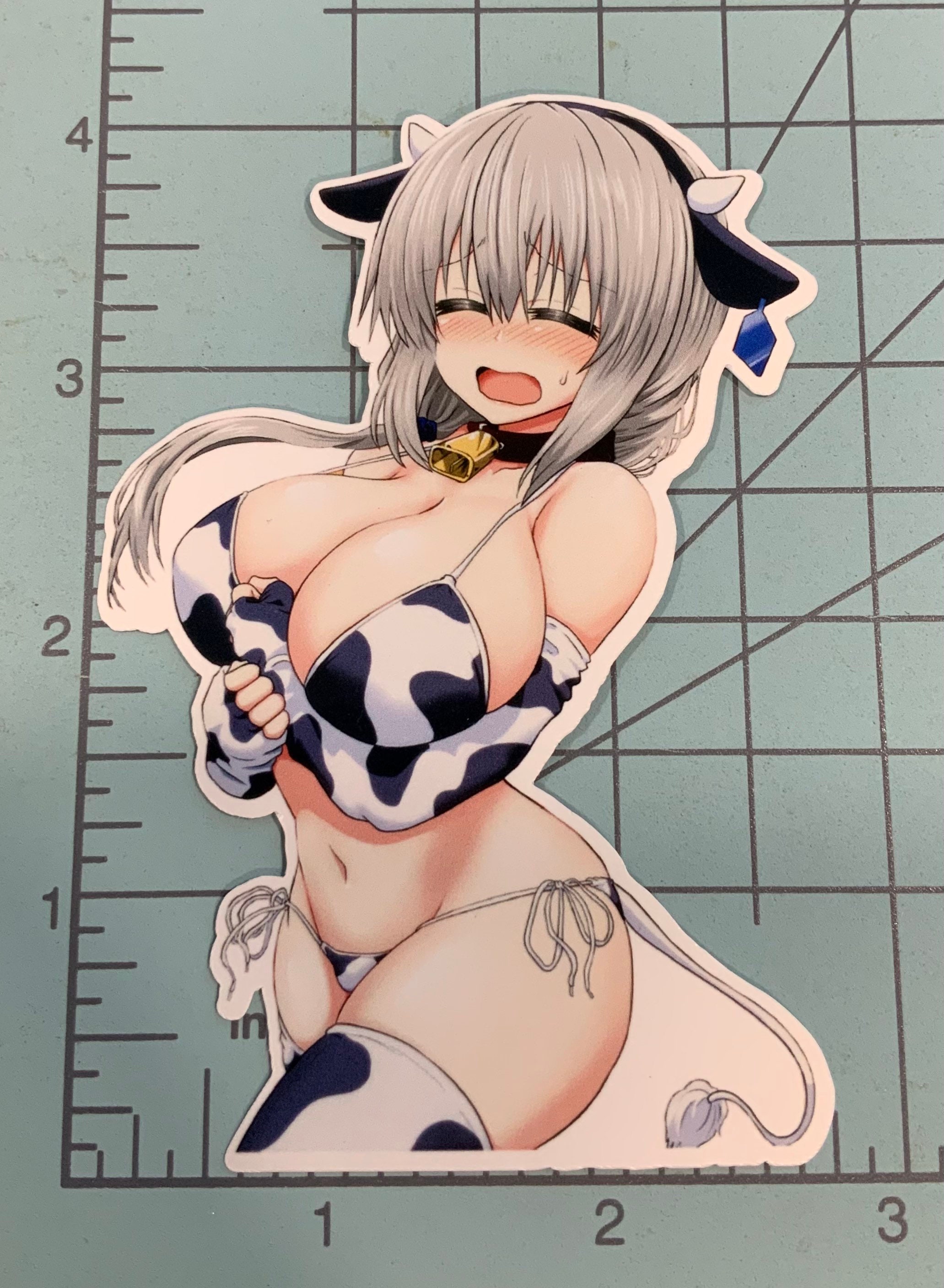 Uzaki-Chan Wants to Hang Out! Anime Sticker Waifu Tsuki Uzaki