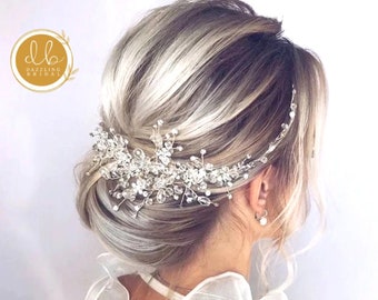 Bridal Hair Clip, Wedding hair piece, Wedding Hair Clip, bridal hair accessory, Zircon Crystal headpiece, Floral Bridal Clip, Romantic piece