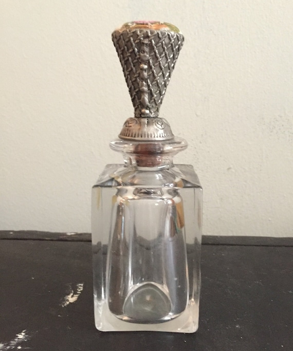 victorian style perfume - Gem