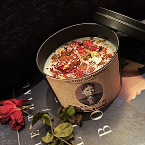 Lizzie Borden Candle
