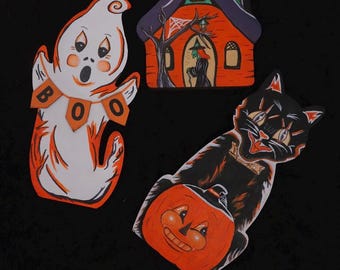 Retro Style Halloween Vintage Inspired Ghost Cat Haunted House Cutout Art Decor