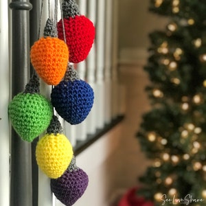 Schema per ornamento a lampadina all&#39;uncinetto in formato PDF - Decorazione per albero di Natale, schema per l&#39;uncinetto per le feste, ornamento natalizio fai da te, regalo divertente