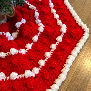 Patrón de falda para árbol de Navidad a crochet / PDF de falda para árbol de Navidad a crochet / Tallas para árboles pequeños y mini / Patrón de decoración navideña para principiantes imagen 7