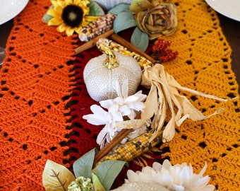 Crochet Table Runner Pattern | Farmhouse Crochet Table Decor | Easy Autumn Crochet Runner