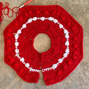 Patrón de falda para árbol de Navidad a crochet / PDF de falda para árbol de Navidad a crochet / Tallas para árboles pequeños y mini / Patrón de decoración navideña para principiantes imagen 8