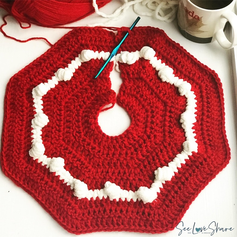 Patrón de falda para árbol de Navidad a crochet / PDF de falda para árbol de Navidad a crochet / Tallas para árboles pequeños y mini / Patrón de decoración navideña para principiantes imagen 5