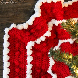 Crochet Bobble Stitch Christmas Tree Skirt PATTERN: Gift, Home Decor, Holiday Decor image 3