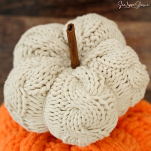Knit Cable Stitch Pumpkin PATTERN & Beginner Instructions: Autumn, Halloween, Thanksgiving, decor, gift idea