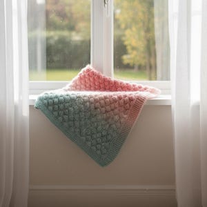Modello per copertina per neonato a maglia con punto a bolle / Lavorazione a maglia adatta ai principianti / Copertina per neonato con texture / PDF immagine 14