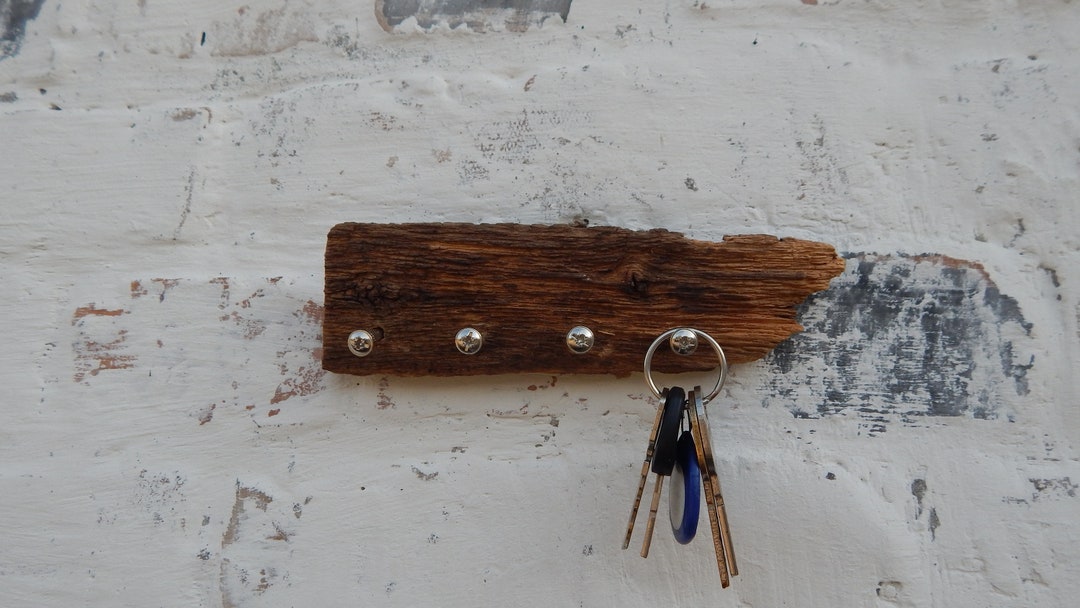 Reclaimed Key Rack Boho Key Rack Old Wooden Key Hanger Barn Wood Key Ruk Rustic Reclaimed ...