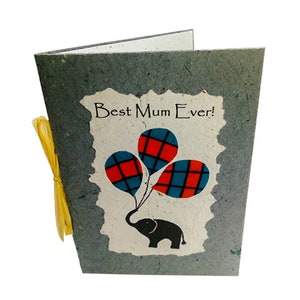 Handgemaakte Beste Mum Ooit kaart, Happy Birthday Mum handgemaakte kaart, Fair Trade Best Mum kaart, Gerecycleerd papier kaart voor mama, blanco binnen, eco-kaart