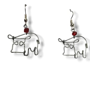 Cute Hippo Earrings, Hippo Shape earrings, Baby Hippo Earrings, Nature Inspired Earrings, Recycled Wire Earrings, Eco Friendly Earrings